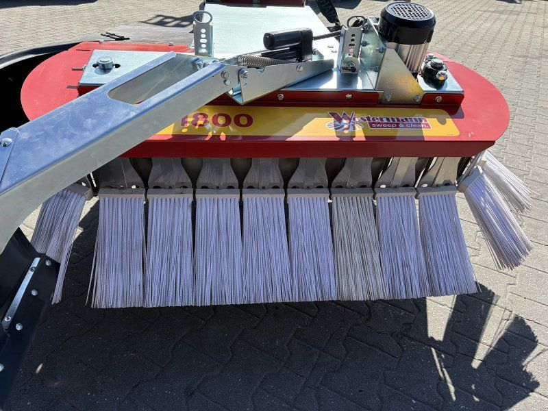 Westermann CM2 Pro Electric PLUS mit Segmentkehrmaschine