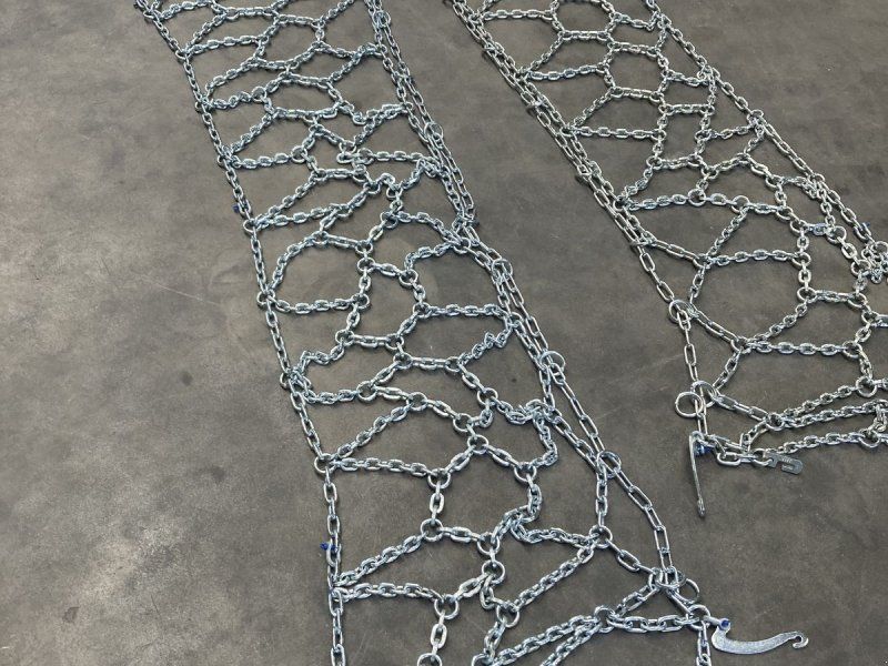 Pewag UNI RADIAL GR 12S