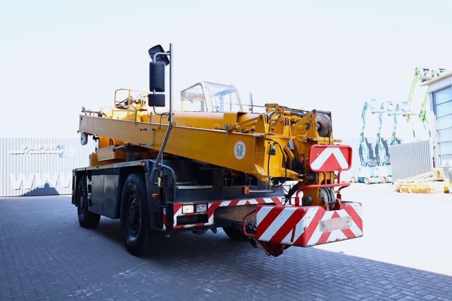 Demag AC30 City Diesel, 4x4x4 Drive, 30t Capacity, 25m M