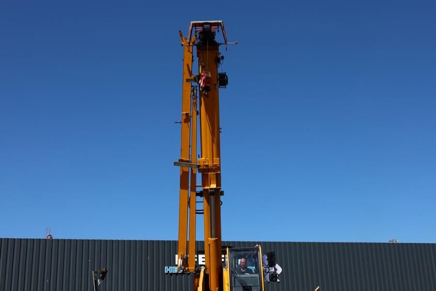 Demag AC30 City Diesel, 4x4x4 Drive, 30t Capacity, 25m M