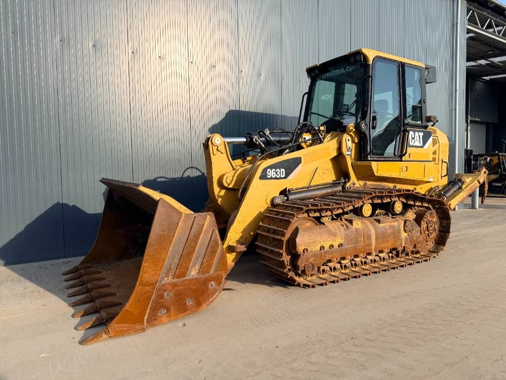 CAT 963D
