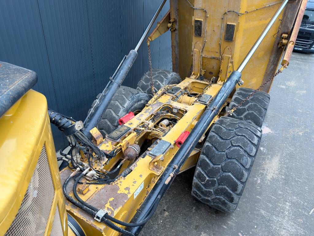 CAT 730C2