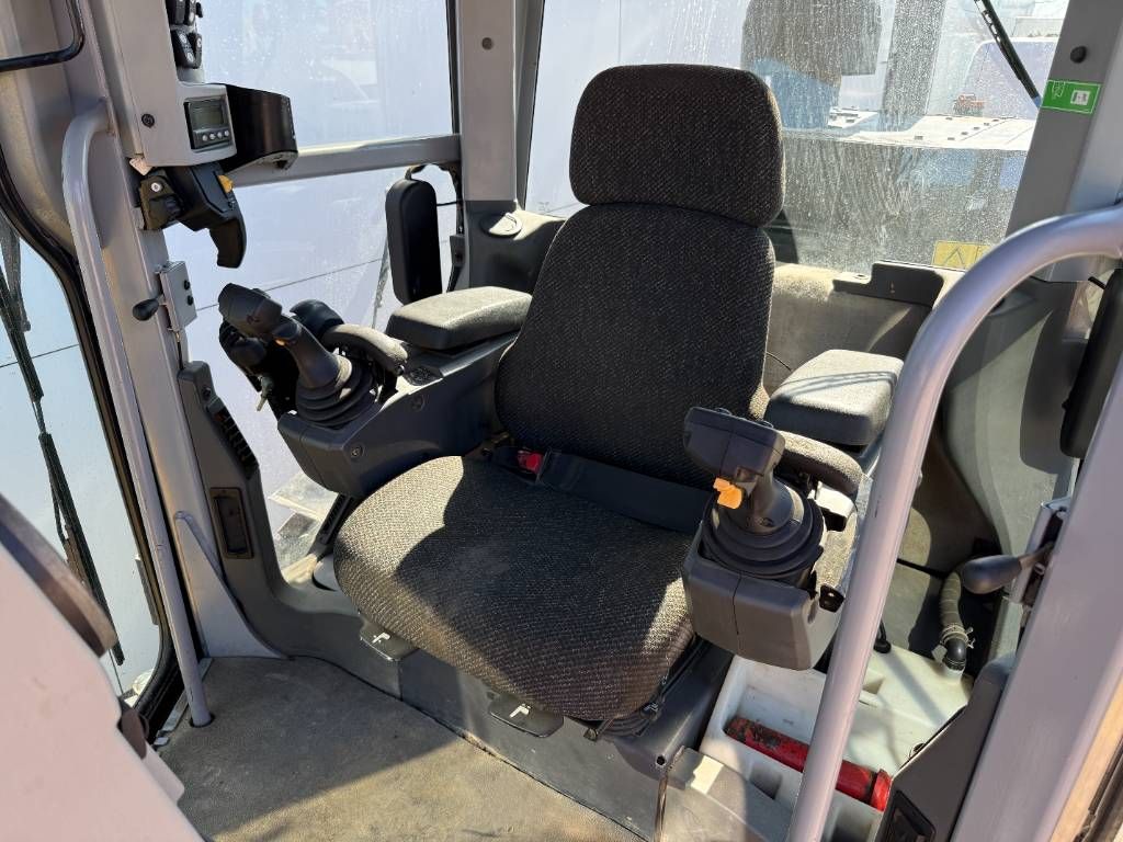 CAT 140M AWD - Joystick Control / 3 Tine Ripper