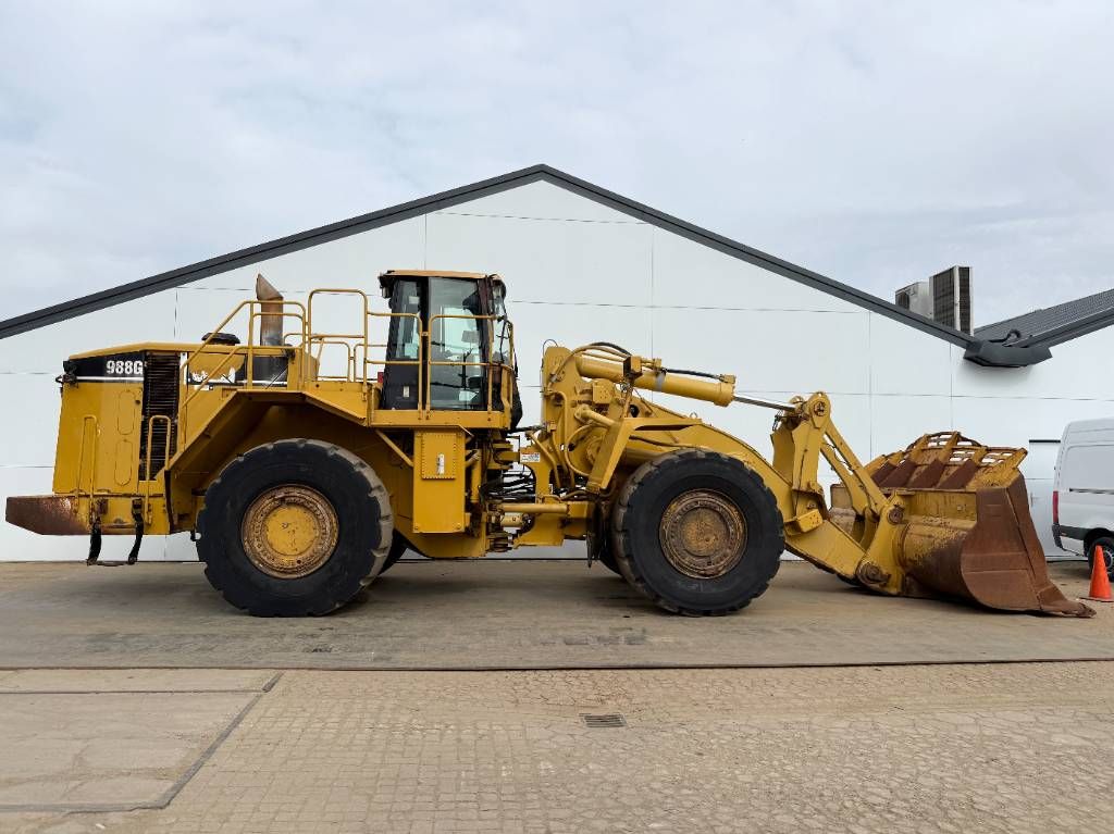 CAT 988G - Automatic Greasing / Airco / Camera