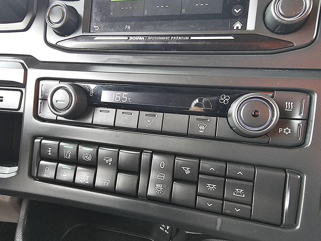 SCANIA R460 super pto ret. led