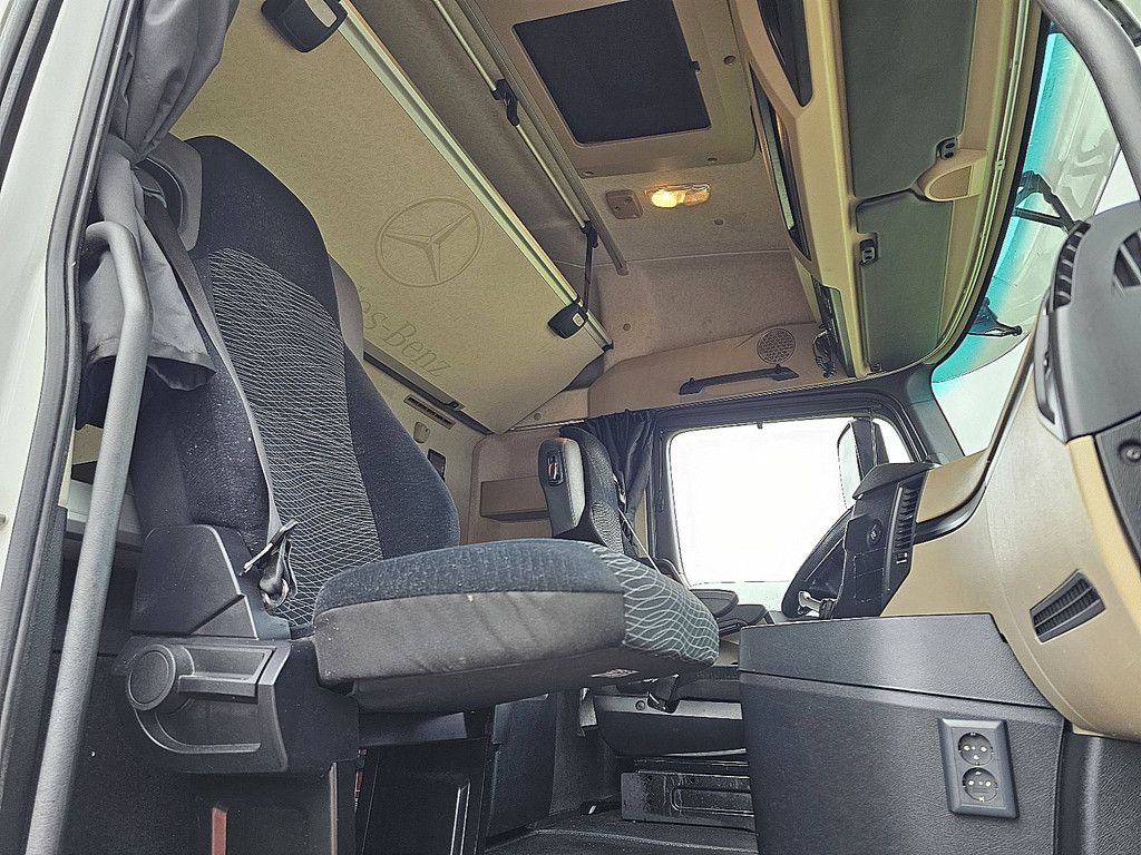 MERCEDES-BENZ ACTROS 1845 LS