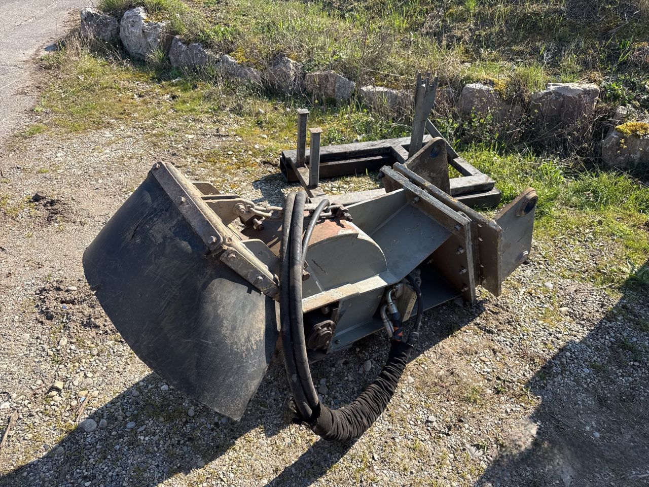 Hydraulische Boomstronk / boomstomp stobbenfrees voor de kraan