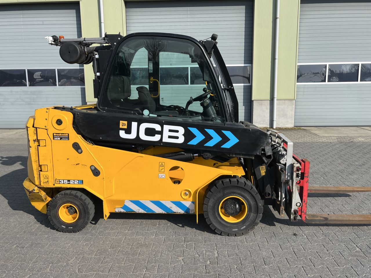 Elektrische JCB Teletruk 35-22E Heftruck 3.5 ton Free Lift 4 mt
