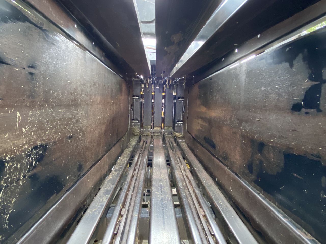 NEW HOLLAND BB9060 ( 80x90 ) met W-rotor , direct inzetbaar