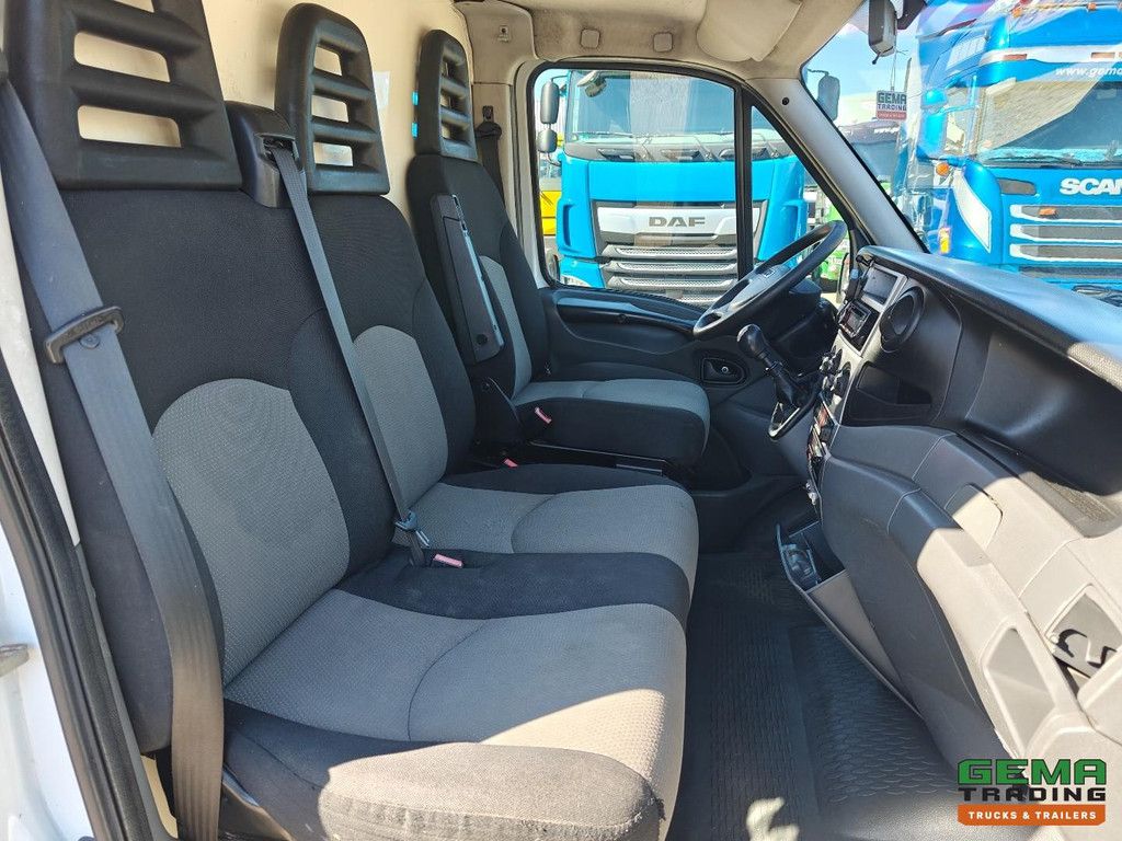 Iveco Daily 50C15D 4x2 Double Cab Euro4 - Aluminium Tipper - 3 Seats - Manual Transmission - Tool Room