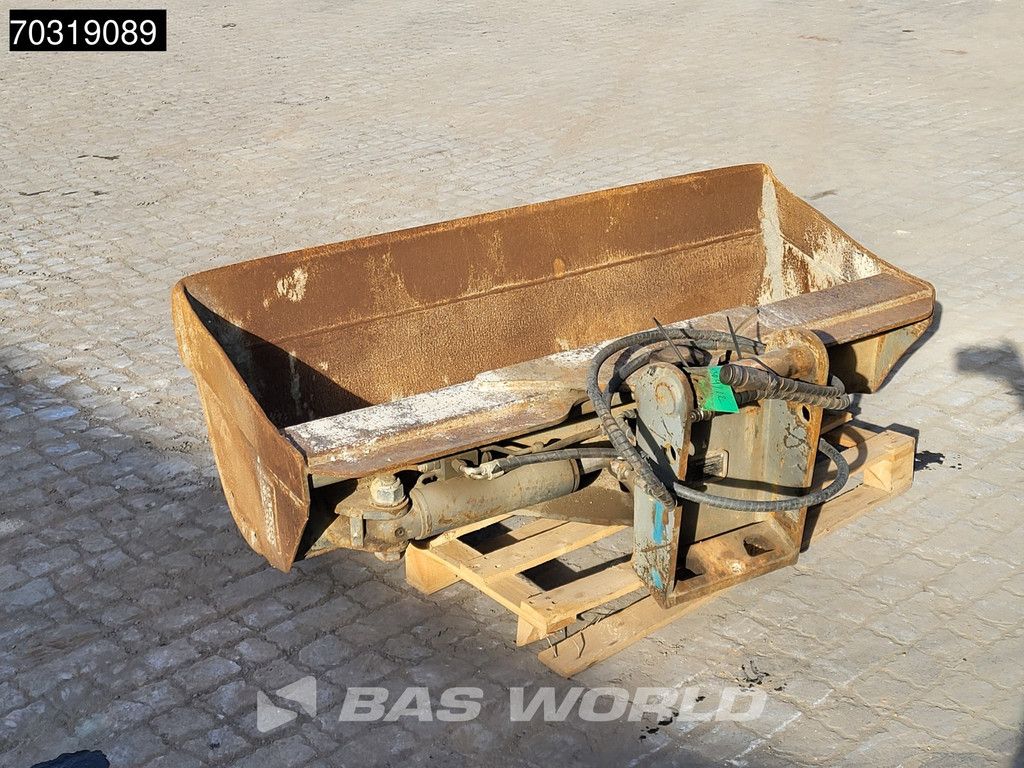 HS08 Lehnhoff HS08 + Tilting bucket