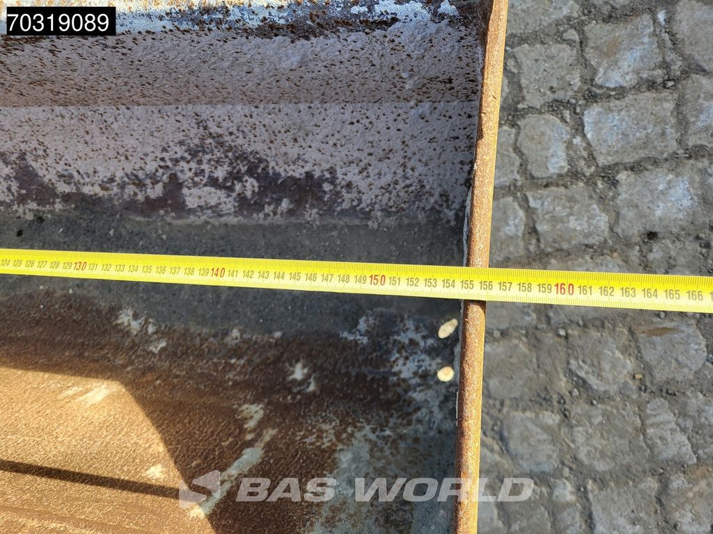 HS08 Lehnhoff HS08 + Tilting bucket