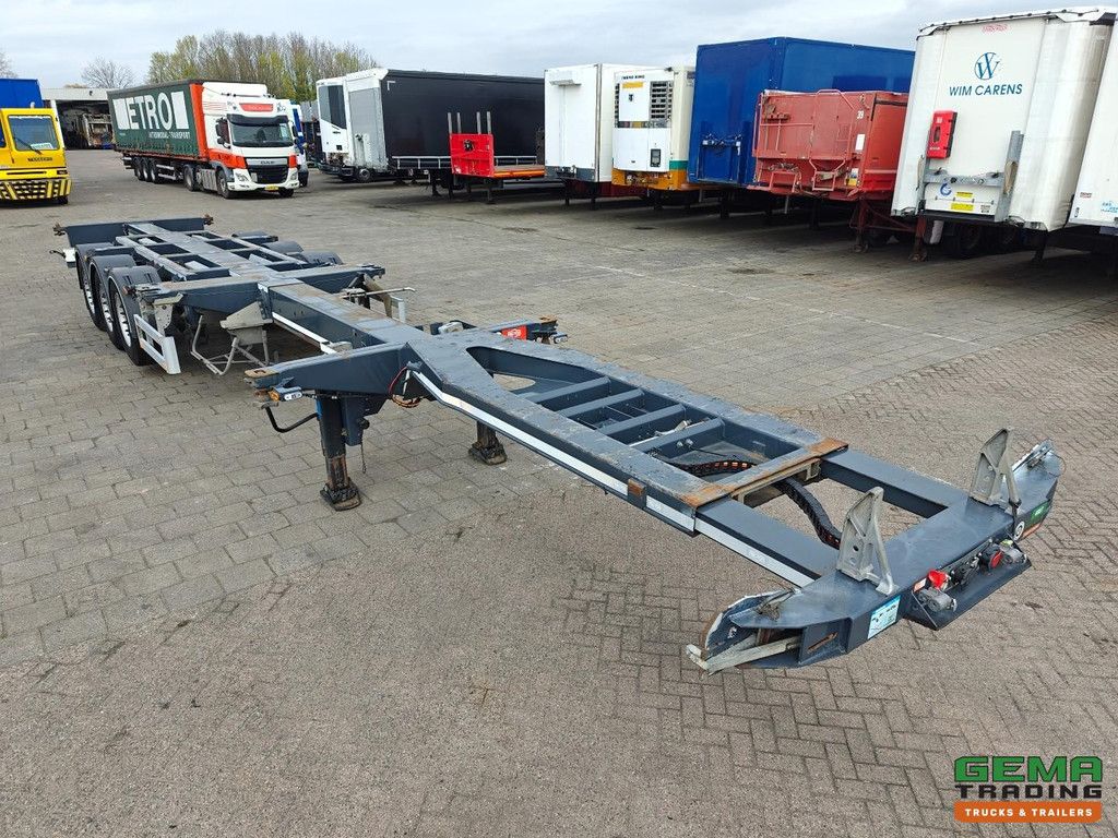 Pacton TXC343 Multi - 3-fach ausziehbar - Liftachse - Für alle Containertypen geeignet - SAF-Scheibenbremsen - 4890 kg