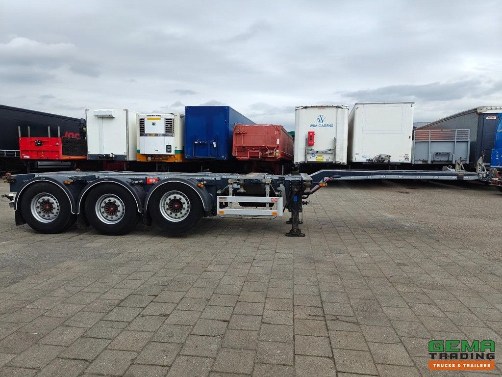 Pacton TXC343 Multi - 3-fach ausziehbar - Liftachse - Für alle Containertypen geeignet - SAF-Scheibenbremsen - 4890 kg