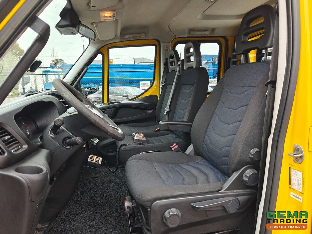 Iveco 70C18 4x2 Euro6Y – 7 Sitze – Falkom FAS3000 + Seilwinde 3600 kg + Fernbedienung – TÜV bis 01/2027