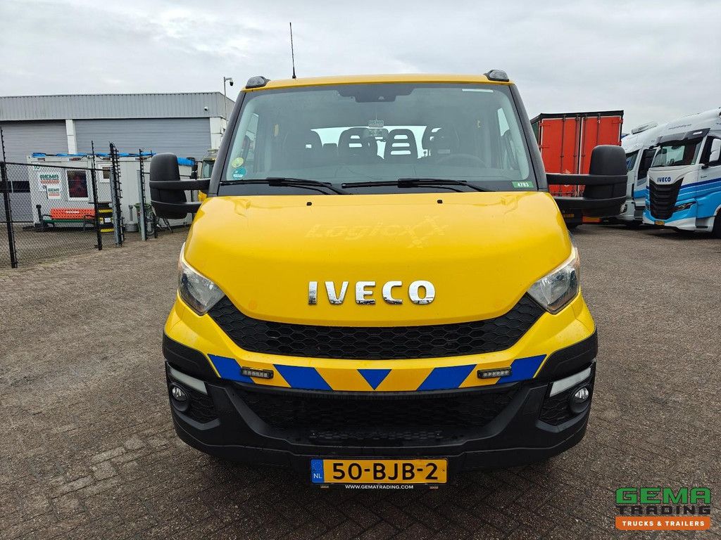 Iveco 70C18 4x2 Euro6Y – 7 Sitze – Falkom FAS3000 + Seilwinde 3600 kg + Fernbedienung – TÜV bis 01/2027