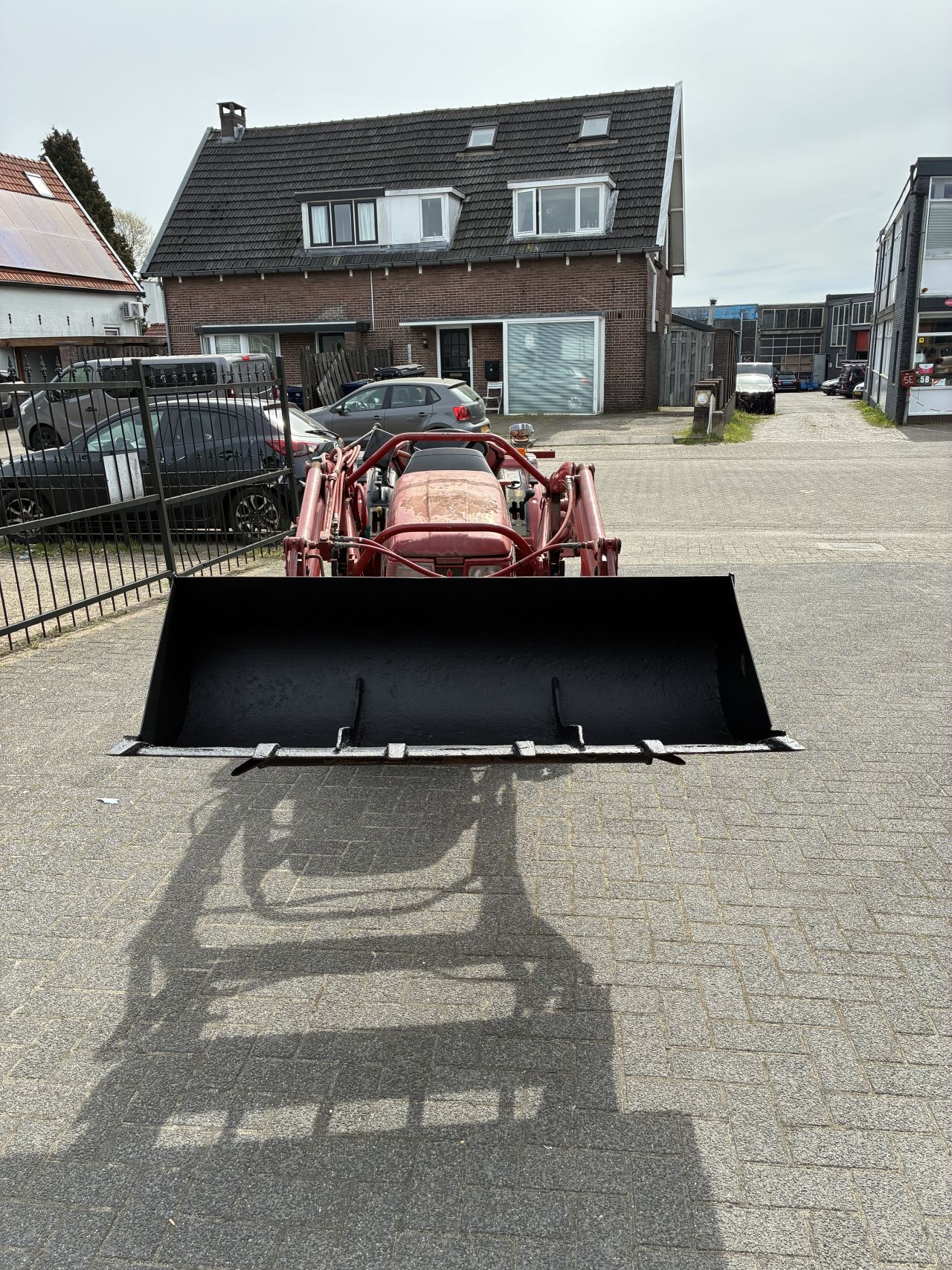 Mitsubishi mt165 met voorlader