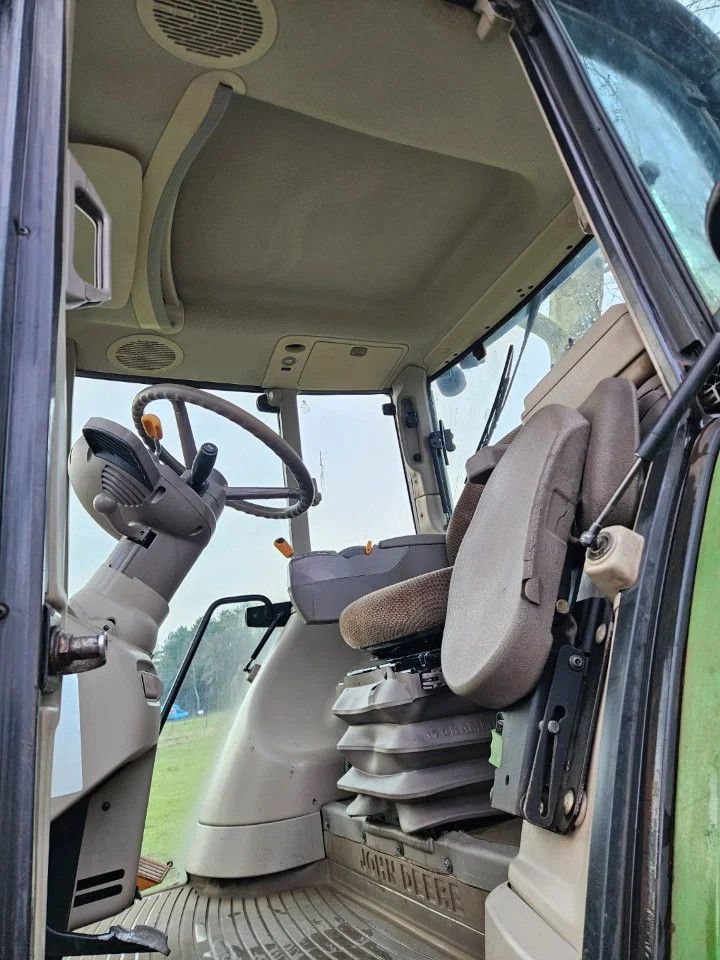 John Deere 6830 Premium Auto Power mit FZW Front-pto