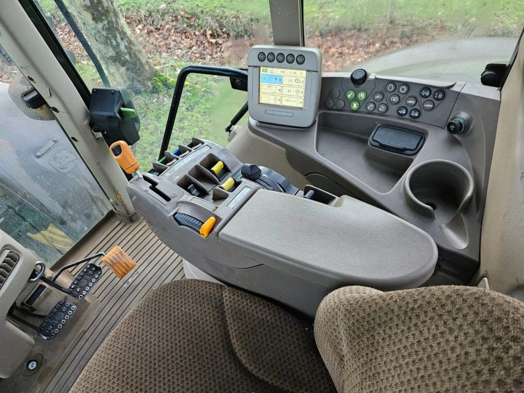 John Deere 6830 Premium Auto Power mit FZW Front-pto