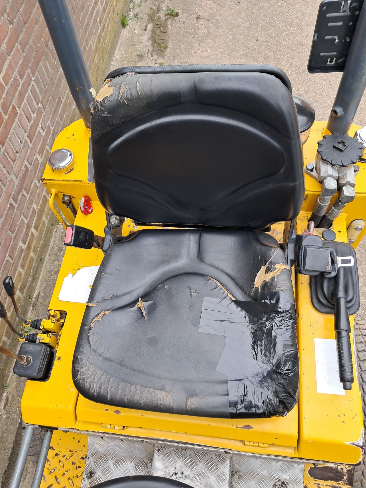 Knikmops 130 ( Bj 2011 ) Kniklader / Kubota / Shovel / Loader