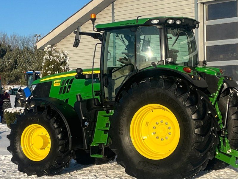 John Deere 6215R Med frontlift