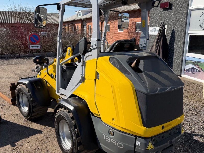 Weidemann 1390 Kun 300 timer, 45 HK Yanmar motor