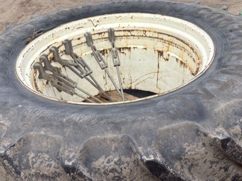 Continental 710/70-42   520/85-46 520/85-46  710/70-42