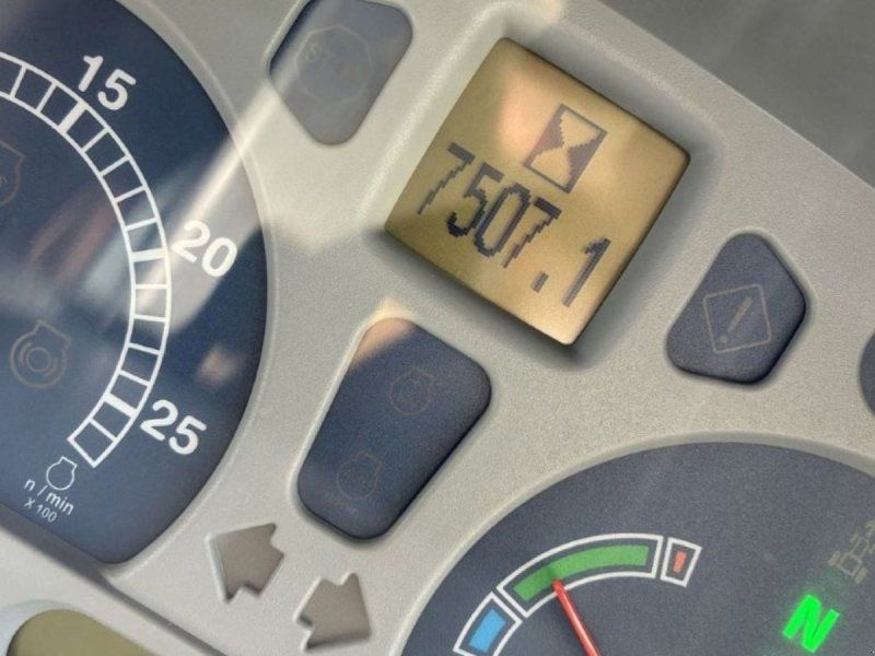 New Holland T7.270 AC