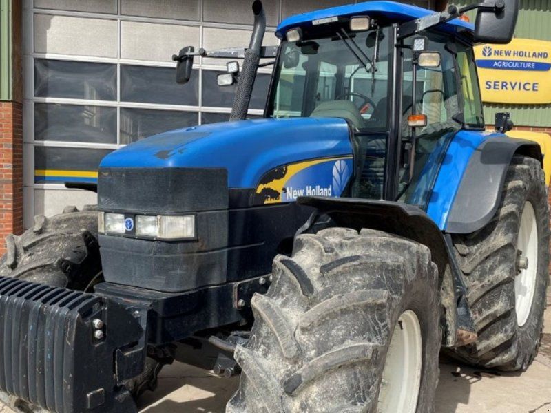 New Holland TM175 Affjedret foraksel