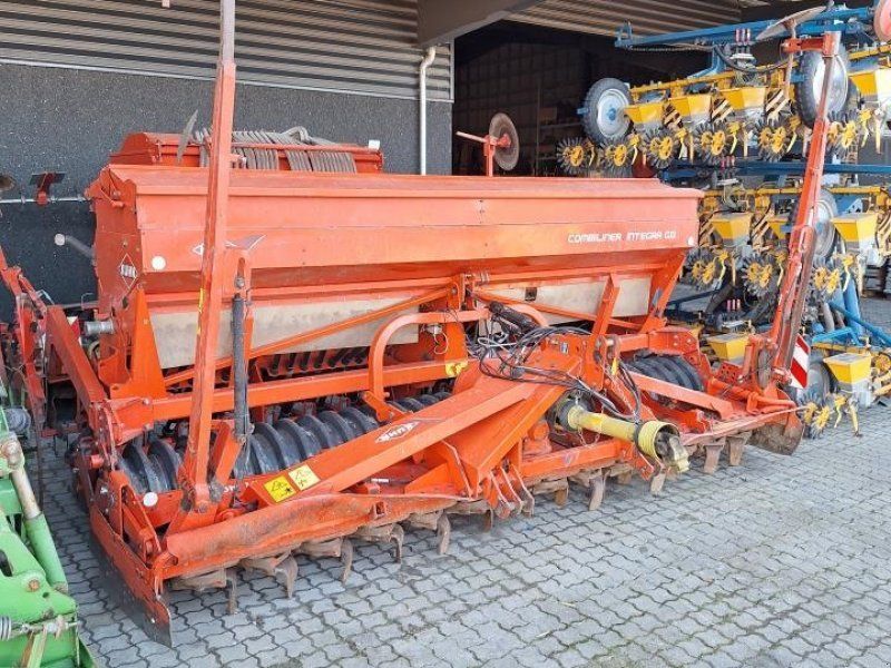 Kuhn HR4003D/INTEGRA GII