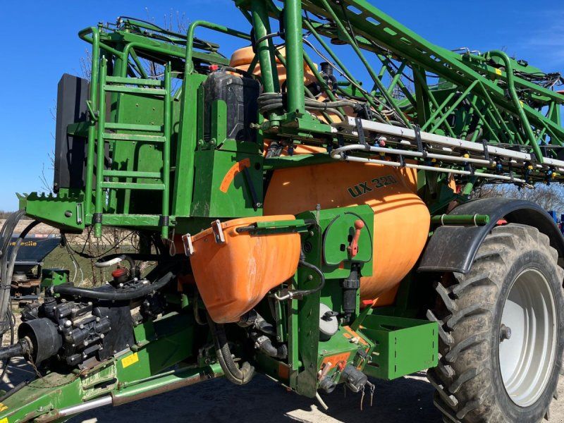 Amazone UX 3200- SÆLGES SOM ENGROS FOR KUNDE--
