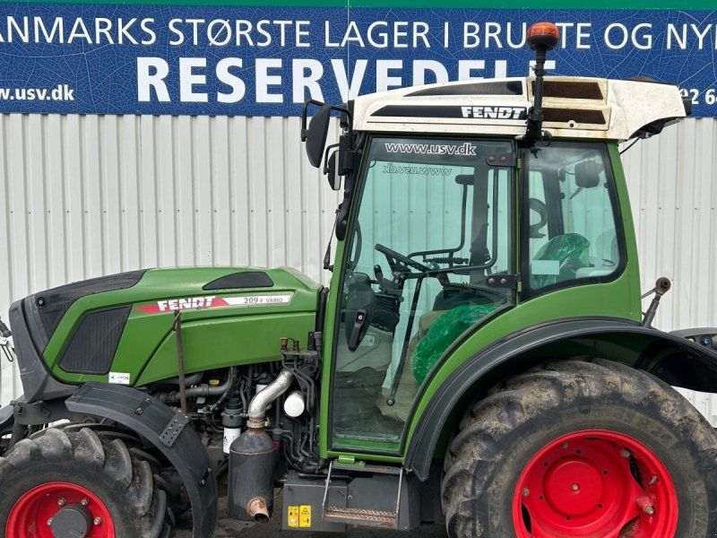 Fendt 209 F Vario TMS
