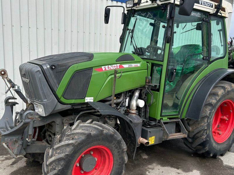 Fendt 209 F Vario TMS