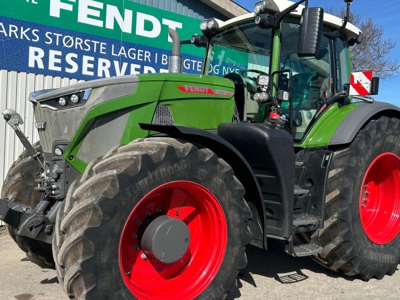 Fendt 936 Gen.6 Profi Plus VarioGrip. Få Timer