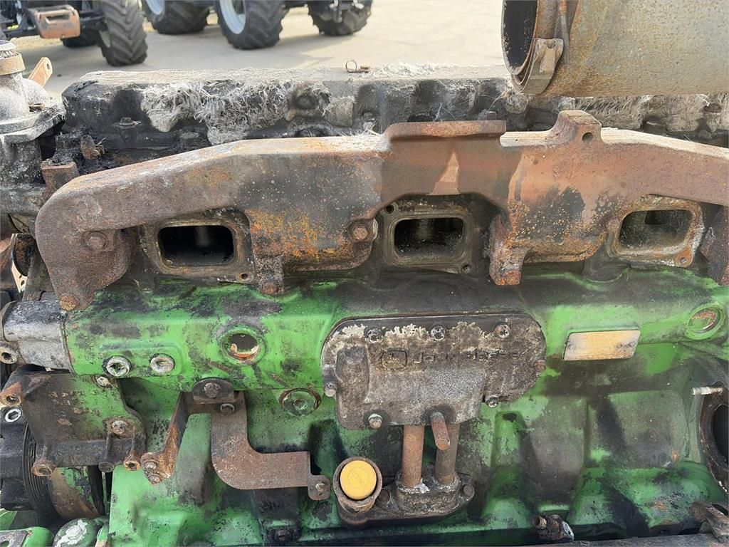 John Deere 7000- 10 Series