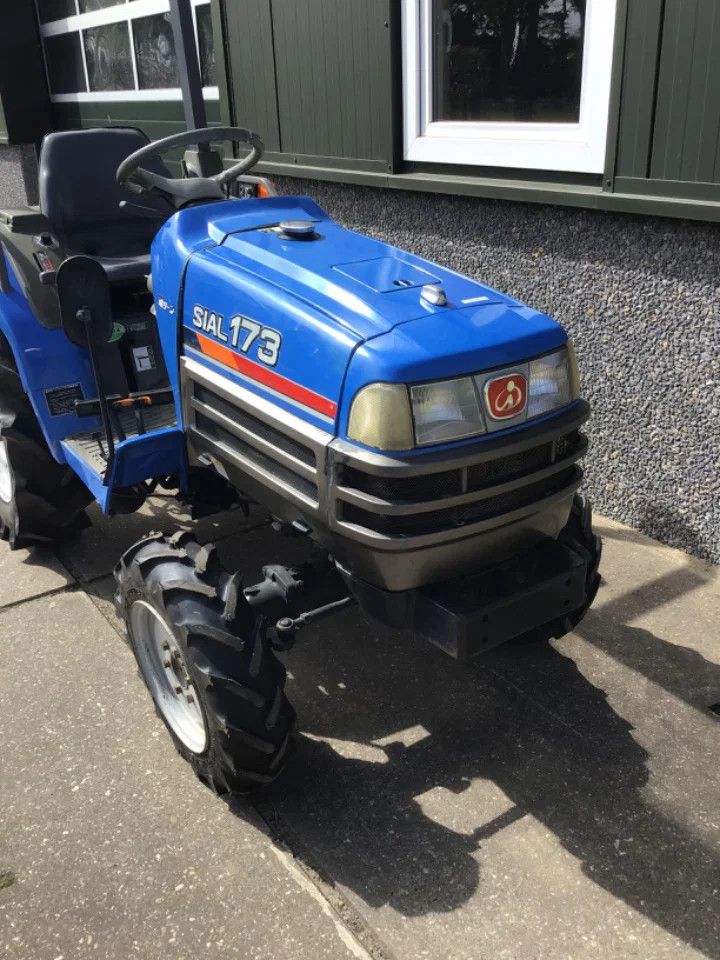 Iseki Sial 173