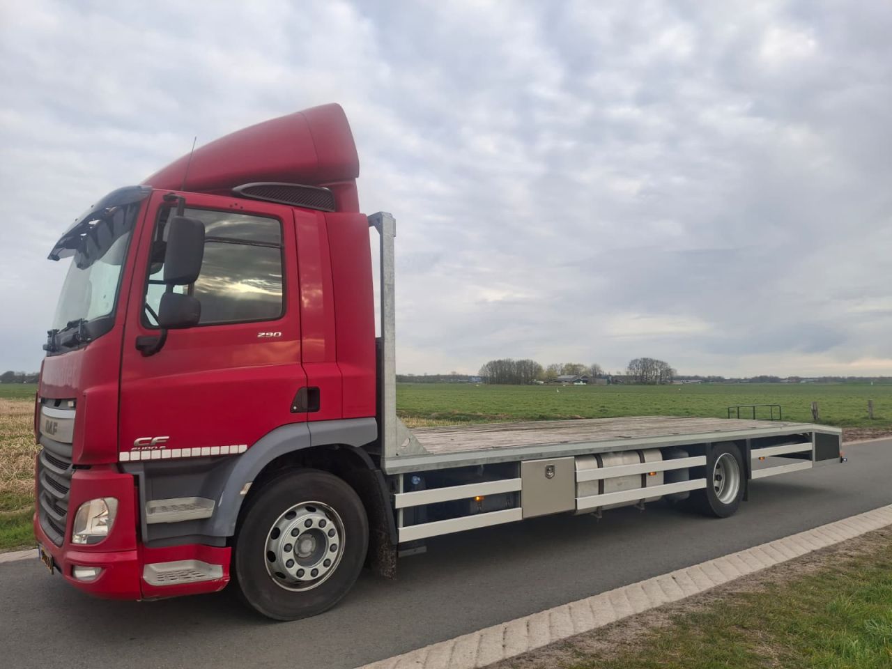 DAF CF 290 Euro 6 oprijauto
