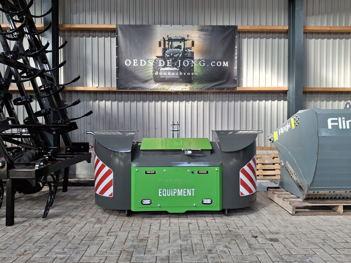 Bull Equipment frontgewicht, 3000KG, BJ2026, Nieuw!