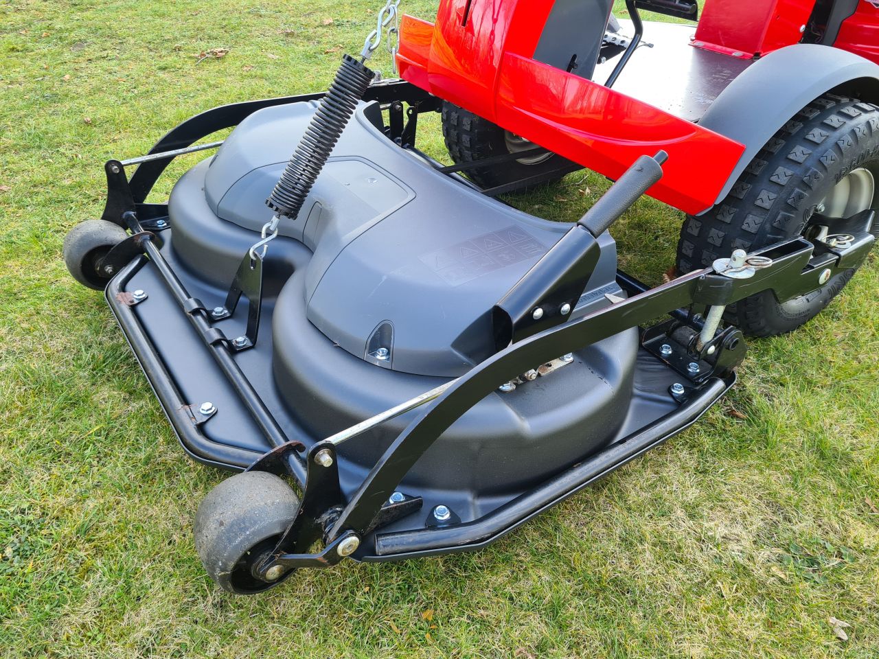 Castelgarden XK 140 HD frontmaaier zitmaaier hydrostaat.