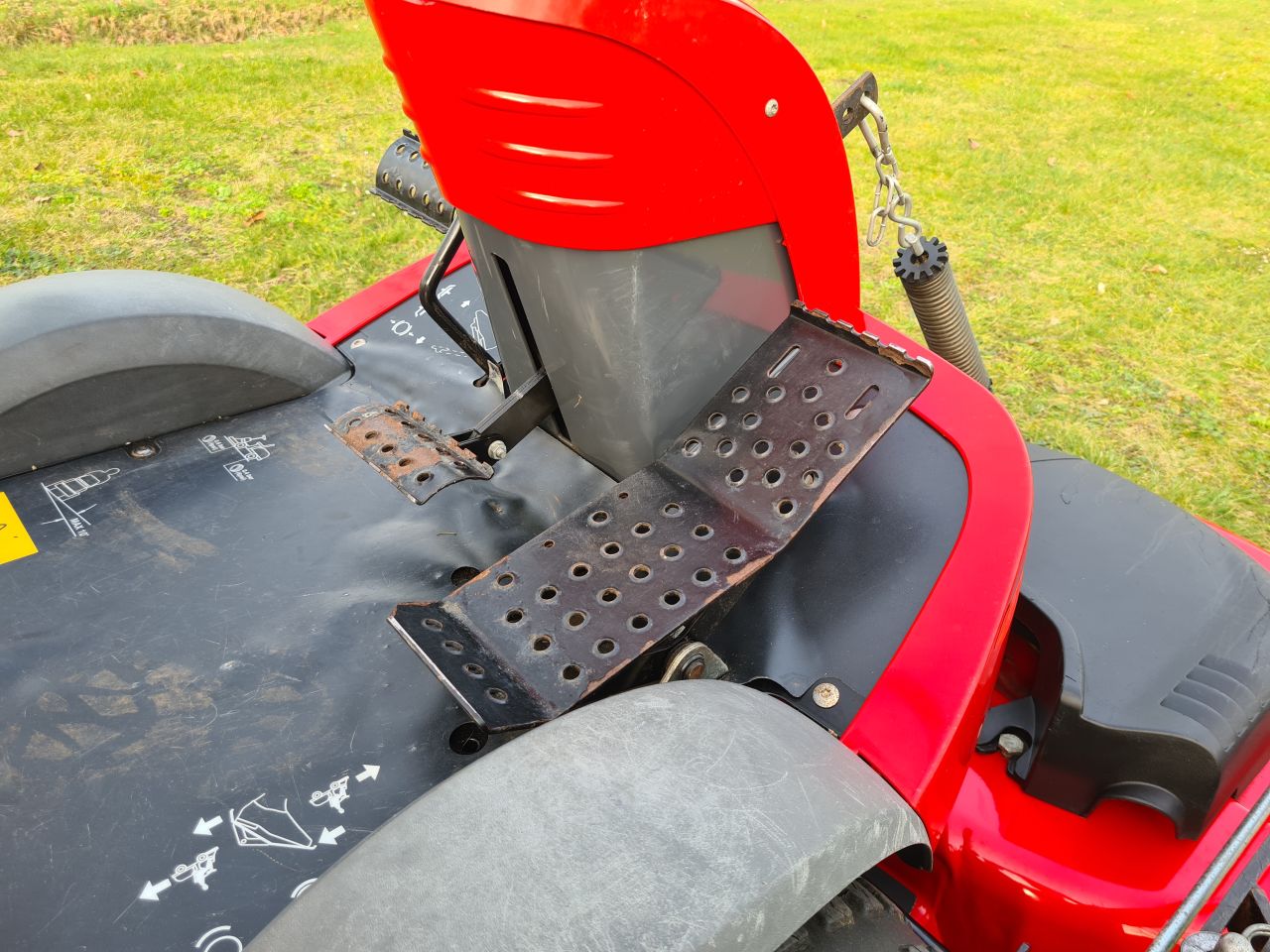 Castelgarden XK4 160 HD frontmaaier hydrostaat 4X4.