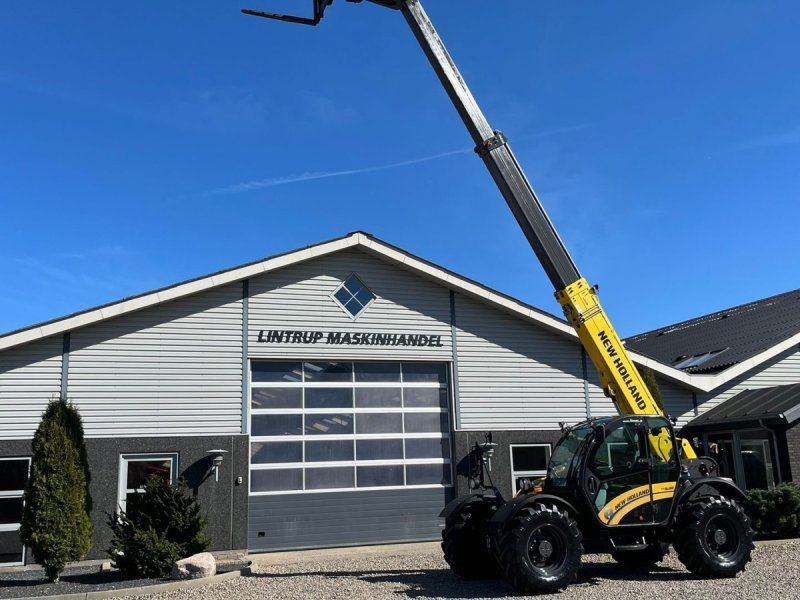New Holland TH 9.35 BEMÆRK KUN 26 timer. Ny overgemt maskine til de helt rig