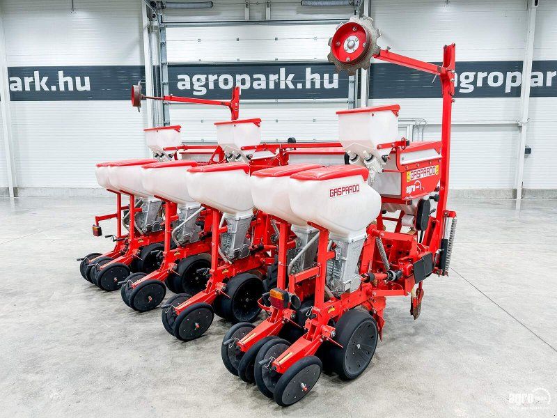 Maschio MTE 6-row precision planter, 1,200 L fertilizer hopper, microgra