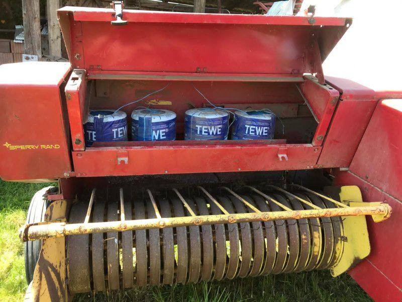 New Holland Hayliner 275