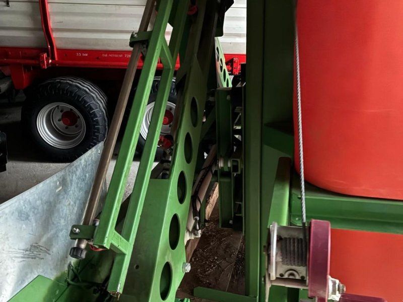 Jessernigg Prolight 1400 mit 15m hydr. klappbaren Spritzges