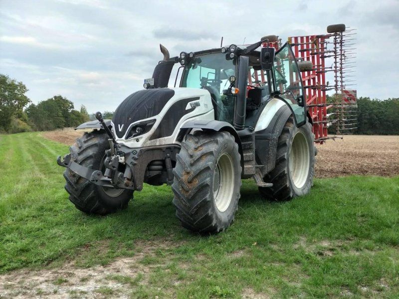 Valtra T234