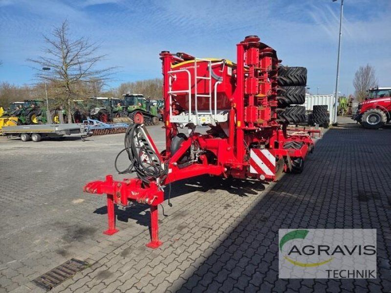 Pöttinger TERRASEM C6