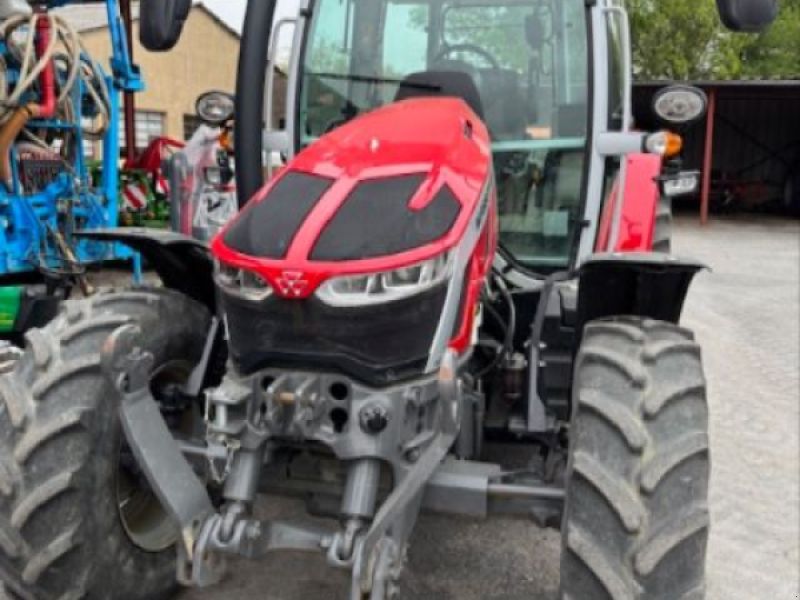 Massey Ferguson 5S125 Dyna 6