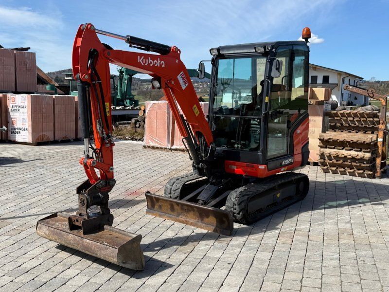 Kubota KX027-4 mit Powertilt