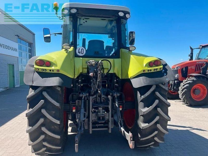 Claas arion 620