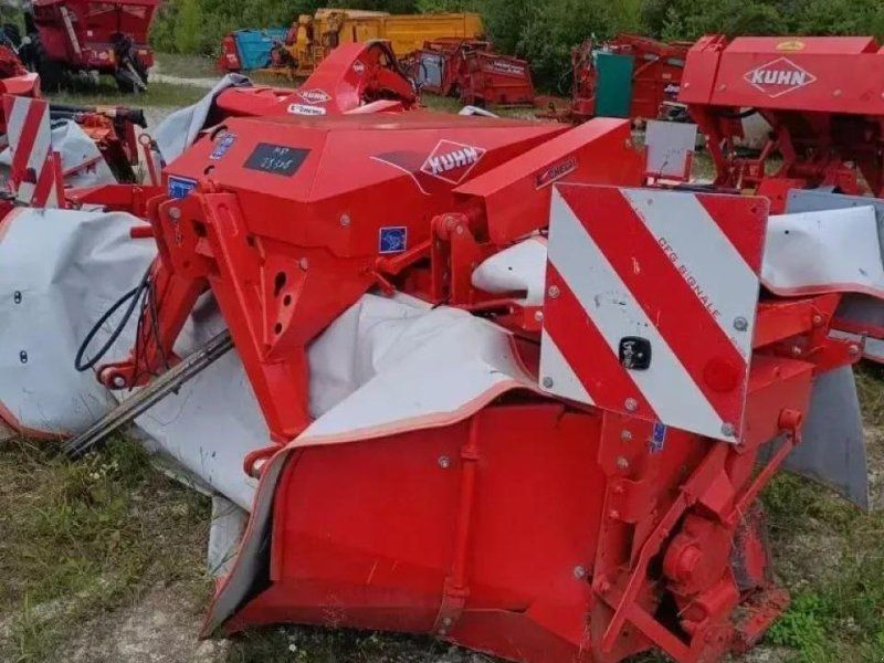 Kuhn fc 313 frontale